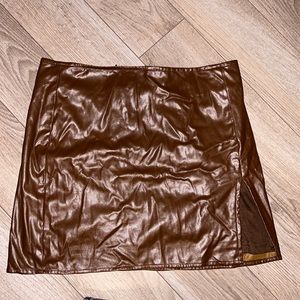 Pleather dark brown mini skirt